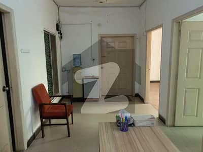 ڈی ایچ اے فیز 1 - بلاک کے فیز 1,ڈیفنس (ڈی ایچ اے),لاہور میں 4 مرلہ دفتر 58.0 ہزار میں کرایہ پر دستیاب ہے۔