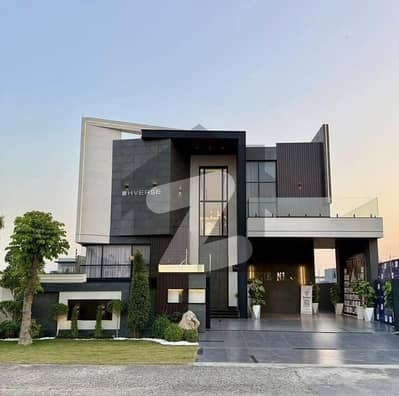 One kanal modern bungalow located near park available for rent in dha phase 7 Lahore One kanal modern bungalow located near park available for rent in dha phase 7 Lahore