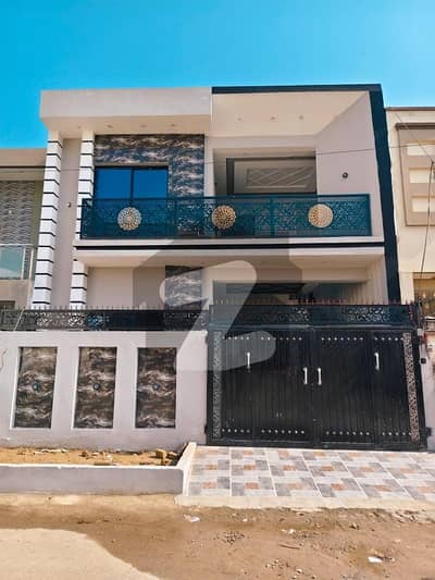 نیو سٹی فیز 2 - بلاک آئی نیو سٹی فیز 2,نیو سٹی,واہ میں 3 کمروں کا 5 مرلہ مکان 1.35 کروڑ میں برائے فروخت۔