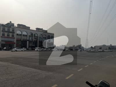 لیک سٹی رائیونڈ روڈ,لاہور میں 14 مرلہ دفتر 3.25 لاکھ میں کرایہ پر دستیاب ہے۔