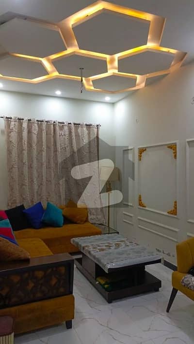 جوہر ٹاؤن فیز 2 جوہر ٹاؤن,لاہور میں 1 کمرے کا 4 مرلہ زیریں پورشن 42.0 ہزار میں کرایہ پر دستیاب ہے۔