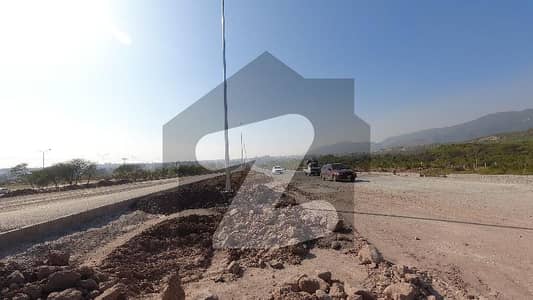 Residential Plot Of 1 Kanal Is Available For sale In C-16