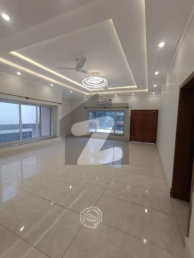 double story House availble F15 G16 G15