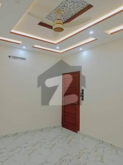 Prime Location House In Wapda Town Sized 1 Kanal Is Available