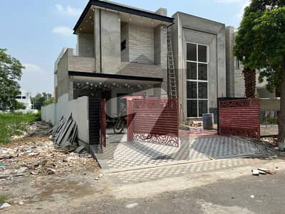 15 MARLA PLOT FOR SALE IN C BLOCK WAPTA CITY FAISALABAD.