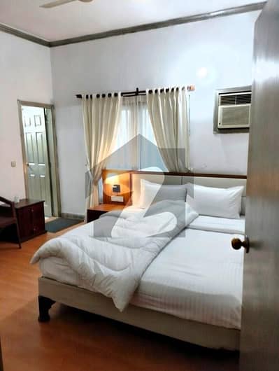 ڈی ایچ اے فیز 1 ڈیفنس (ڈی ایچ اے),لاہور میں 2 کمروں کا 10 مرلہ بالائی پورشن 70.0 ہزار میں کرایہ پر دستیاب ہے۔