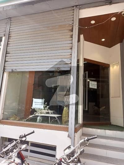 showroom for rent gourd 550 bestment 530