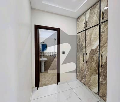 سٹی ہاؤسنگ سوسائٹی گوجرانوالہ میں 4 کمروں کا 5 مرلہ مکان 60.0 ہزار میں کرایہ پر دستیاب ہے۔