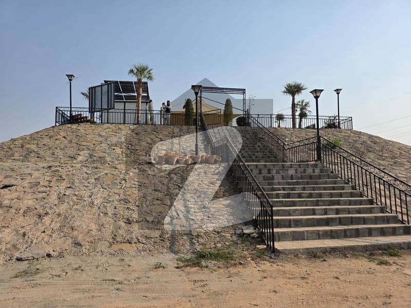 ME 2 Top Location Near Botanical Garden Highted Location ME 2 Top Location Near Botanical Garden Highted Location