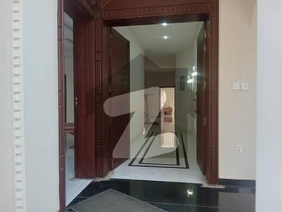 BRAND NEW LOWER PORTION AVAILABLE FOR RENT IN I-8