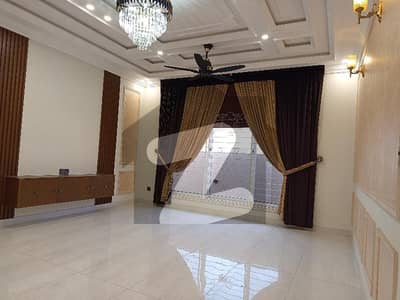 A Good Location 10 Marla House Has Landed On Market In Garden Town Phase 3 - Block B Of Gujranwala