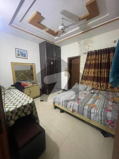 3.5 Marla 2 portions for rent