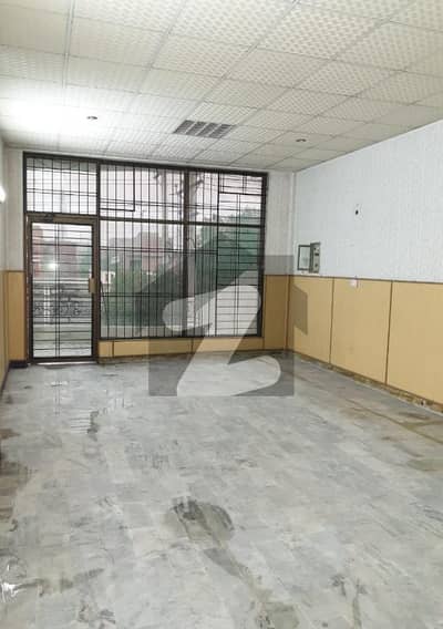 One Kanal Hall available for Rent in Gajju Mata Lahore