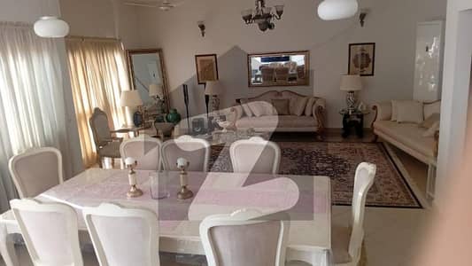 کریک وسٹا ڈی ایچ اے فیز 8,ڈی ایچ اے ڈیفینس,کراچی میں 4 کمروں کا 17 مرلہ فلیٹ 9.45 کروڑ میں برائے فروخت۔