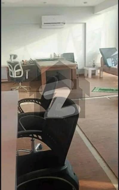 1500sqft Semi Furnished Office For Rent With Lift