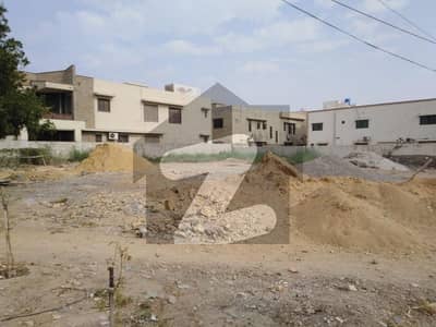 ڈی ایچ اے فیز 8 - زون بی ڈی ایچ اے فیز 8,ڈی ایچ اے ڈیفینس,کراچی میں 1 کنال رہائشی پلاٹ 8.5 کروڑ میں برائے فروخت۔