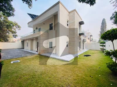 Beautiful Renovated House for rent in F-7 3500$