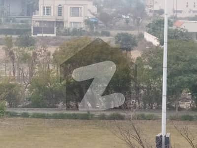 DHA PHASE 7 CCA 4 , 8 MARLA PAIR COMMERCIAL PLOT FOR SALE