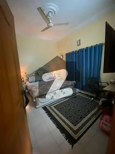 گلستانِِ جوہر ۔ بلاک 3 گلستانِ جوہر,کراچی میں 9 کمروں کا 10 مرلہ مکان 6.3 کروڑ میں برائے فروخت۔