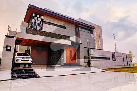 2 KANAL LOWER PORTION AVAILABLE FOR RENT IN DHA PHASE 8.