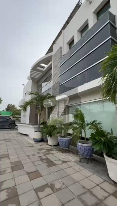 1125 Yards Bungalow For Rent Clifton
