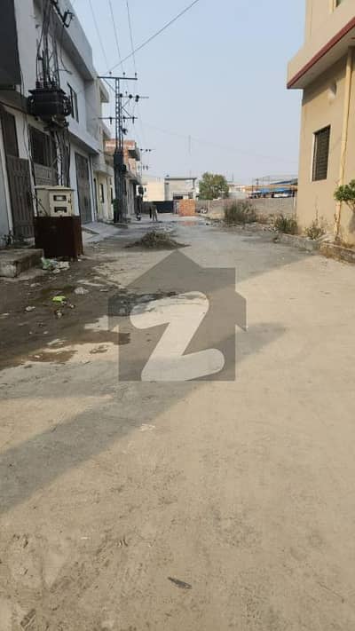 گجّومتہ لاہور میں 5 کمروں کا 1 کنال فیکٹری 8.5 کروڑ میں برائے فروخت۔