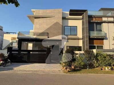 10 Marla House Available For Rent In DHA Phase 6 Sector D Lahore.