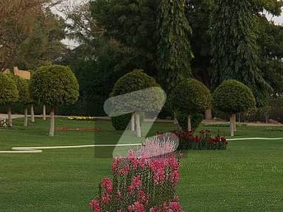 CORNER NEAREST TO PARK FACE VIEW IDEAL LOCATION