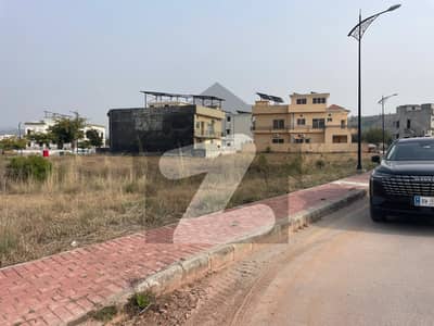 Sector M 10 Marla Plot For Sale