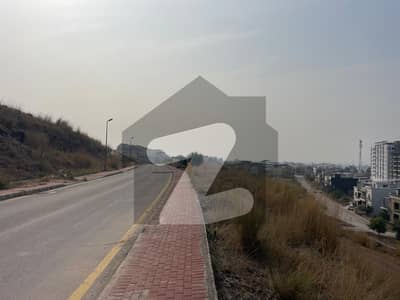 بحریہ انکلیو - سیکٹر ایف بحریہ انکلیو,بحریہ ٹاؤن,اسلام آباد میں 10 مرلہ رہائشی پلاٹ 1.3 کروڑ میں برائے فروخت۔