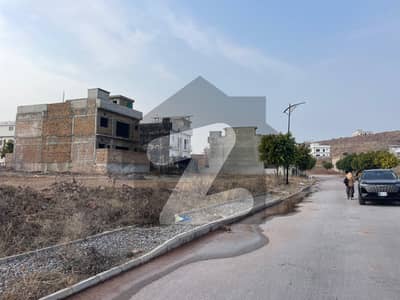 بحریہ انکلیو - سیکٹر ایف بحریہ انکلیو,بحریہ ٹاؤن,اسلام آباد میں 8 مرلہ رہائشی پلاٹ 1.2 کروڑ میں برائے فروخت۔