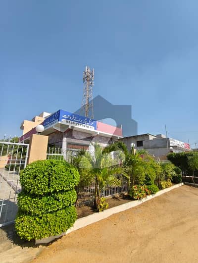 دھابیجی کراچی میں 1 کمرے کا 2 کنال دفتر 7.25 کروڑ میں برائے فروخت۔