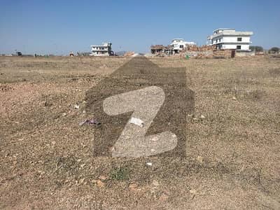 40x80 14 Marla plot available in G14-1 st 2 plot?