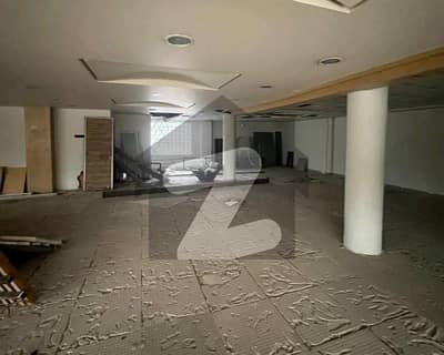 بلیو ایریا اسلام آباد میں 17 مرلہ عمارت 22.0 لاکھ میں کرایہ پر دستیاب ہے۔