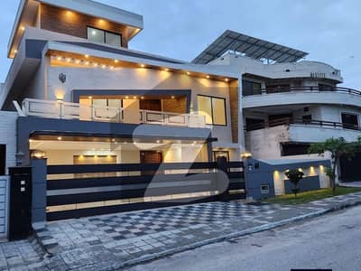 10 Marla House available for Sale in DHA phase 2 islamabad