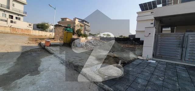 10 Marla Solid Land Level Plot For Sale In The Heart Of Bahria Town Rawalpindi