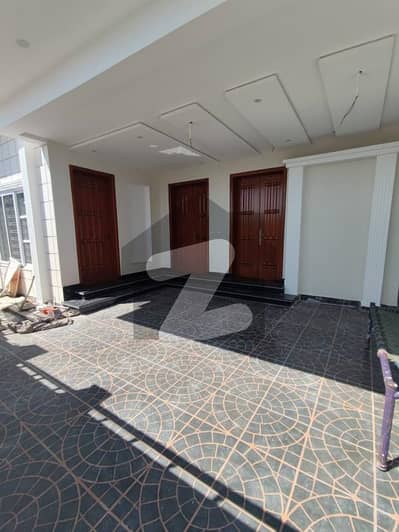 واپڈا ٹاؤن فیز 2 واپڈا ٹاؤن,ملتان میں 3 کمروں کا 10 مرلہ مکان 60.0 ہزار میں کرایہ پر دستیاب ہے۔