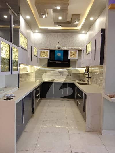 گلشن-اے-کنیز فاطمہ - بلاک 2 گلشنِ کنیز فاطمہ,سکیم 33,کراچی میں 4 کمروں کا 8 مرلہ فلیٹ 2.0 کروڑ میں برائے فروخت۔