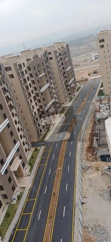 عسکری ہائیٹس 5 ڈی ایچ اے ڈیفینس فیز 5,ڈی ایچ اے ڈیفینس,اسلام آباد میں 4 کمروں کا 7 مرلہ فلیٹ 3.15 کروڑ میں برائے فروخت۔