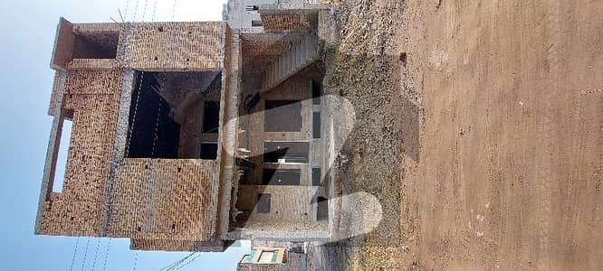 ریگی ماڈل ٹاؤن فیز 4 ریگی ماڈل ٹاؤن,پشاور میں 8 کمروں کا 5 مرلہ مکان 1.7 کروڑ میں برائے فروخت۔