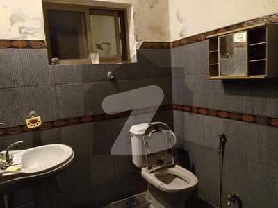 لارنس روڈ لاہور میں 0 مرلہ Studio کمرہ 30.0 ہزار میں کرایہ پر دستیاب ہے۔