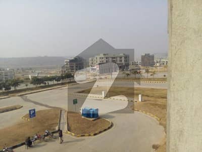 بحریہ ہیملیٹ بحریہ ٹاؤن فیز 8,بحریہ ٹاؤن راولپنڈی,راولپنڈی میں 1 کنال رہائشی پلاٹ 3.3 کروڑ میں برائے فروخت۔