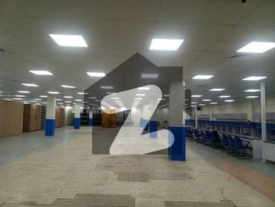 کورنگی انڈسٹریل ایریا کورنگی,کراچی میں 4 کنال فیکٹری 12.0 لاکھ میں کرایہ پر دستیاب ہے۔