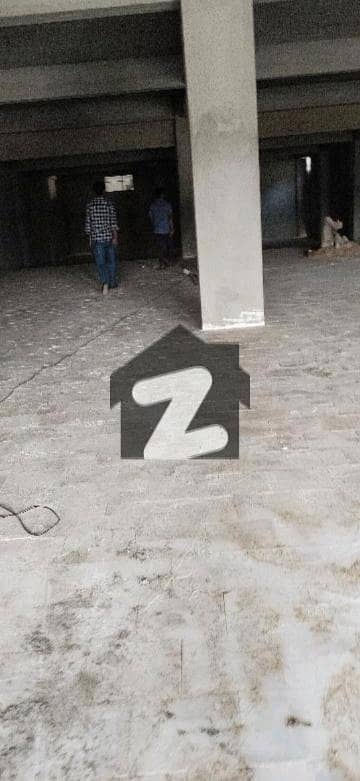کورنگی انڈسٹریل ایریا کورنگی,کراچی میں 16 مرلہ دفتر 2.0 لاکھ میں کرایہ پر دستیاب ہے۔