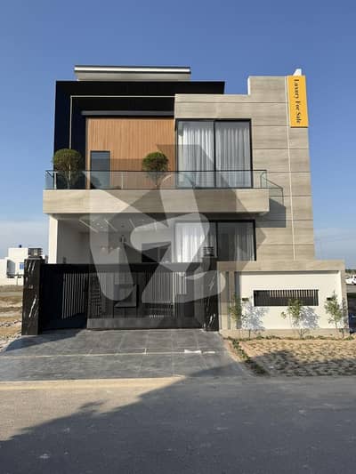 سٹی ہاؤسنگ فیز 1 سٹی ہاؤسنگ,ملتان میں 3 کمروں کا 5 مرلہ مکان 1.35 کروڑ میں برائے فروخت۔