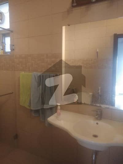 ڈی ایچ اے ڈیفینس فیز 1 - ڈیفینس ولاز ڈی ایچ اے فیز 1 - سیکٹر ایف,ڈی ایچ اے ڈیفینس فیز 1,ڈی ایچ اے ڈیفینس,اسلام آباد میں 3 کمروں کا 11 مرلہ مکان 3.95 کروڑ میں برائے فروخت۔