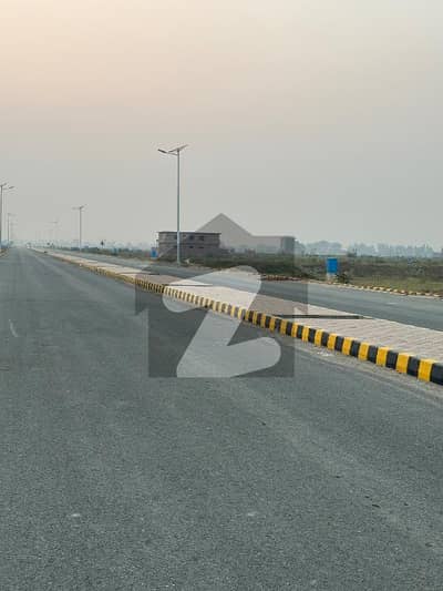 ایل ڈی اے سٹی فیز 1 ایل ڈی اے سٹی,ایل ڈی اے روڈ,لاہور میں 10 مرلہ کمرشل پلاٹ 2.25 کروڑ میں برائے فروخت۔