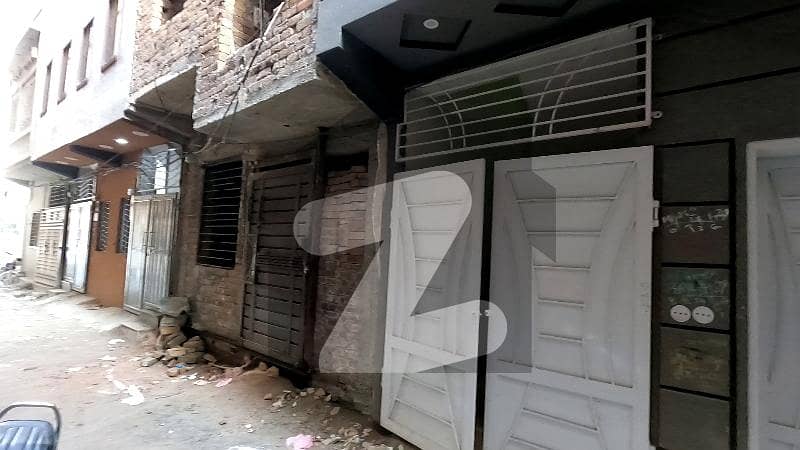 سیٹیلائیٹ ٹاؤن راولپنڈی میں 6 کمروں کا 2 مرلہ مکان 2.15 کروڑ میں برائے فروخت۔ سیٹیلائیٹ ٹاؤن راولپنڈی میں 6 کمروں کا 2 مرلہ مکان 2.15 کروڑ میں برائے فروخت۔