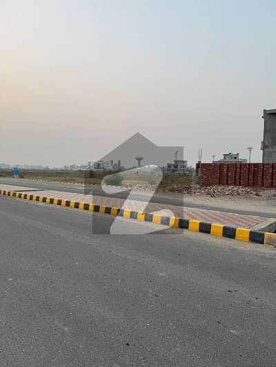 300 Fit Jhelum Road Sami Commercial Near Etihad Town Phase 3 Q Block Plot For Sale