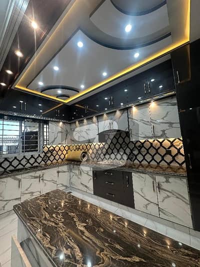 آئی ۔ 14 اسلام آباد میں 5 کمروں کا 7 مرلہ مکان 3.09 کروڑ میں برائے فروخت۔